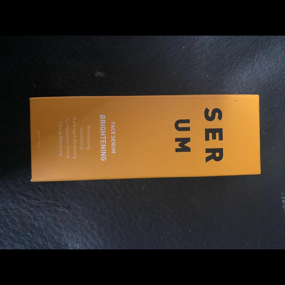 BNIB Brightening Serum Vit. C